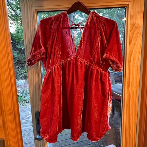 Free People - Velvet Tunic / Dress - Size Medium - Picture 2 of 8